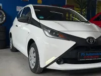 Używany Toyota Aygo 69 KM (50 kW) 2016 Biały Hatchback