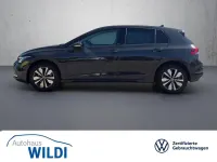 Usata VW Golf VIII Move 110 CV (80 kW) 2024 Grigio Berlina