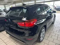 Gebraucht BMW X1 Sport Line 220 PS (161 kW) 2022 Schwarz SUV