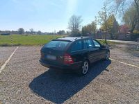 Gebraucht Mercedes C230 204 PS (150 kW) 2005 Schwarz Kombi