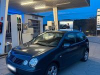 Gebraucht VW Polo 69 PS (50 kW) 2004 Grau Kleinwagen