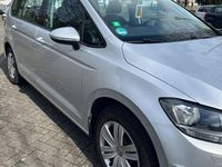 Gebraucht VW Touran 110 PS (80 kW) 2016 Silber Van / Kleinbus