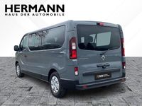 Gebraucht Renault Trafic Life 150 PS (110 kW) 2022 Grau Van / Kleinbus