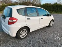 Gebraucht Honda Jazz 90 PS (66 kW) 2011 Weiß Kleinwagen