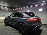 Gebraucht Porsche Macan 381 PS (280 kW) 2022 Vulkangrau (metallic) SUV