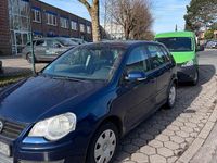 Gebraucht VW Polo 64 PS (47 kW) 2005 Blau Kleinwagen