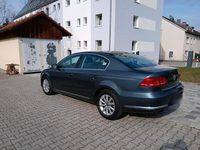 Gebraucht VW Passat 140 PS (102 kW) 2014 Limousine