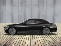 Gebraucht Mercedes 450 381 PS (280 kW) 2025 Lack obsidianschwarz (metallic) Cabrio