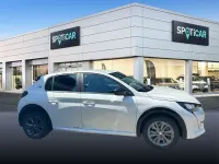 Gebraucht Peugeot e-208 Active 100 kW (136 PS) 2022 Weiß Kleinwagen