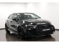 Gebraucht Audi RS3 Sport 400 PS (294 kW) 2025 Schwarz Limousine