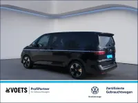 Gebraucht VW Multivan Style 177 PS (130 kW) 2025 Schwarz Van / Kleinbus