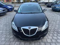 Gebraucht Lancia Delta 165 PS (121 kW) 2011 Schwarz Kleinwagen