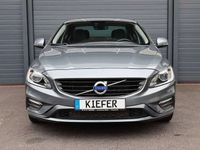 gebraucht Volvo S60 T5 AWD/SHZ/NAVI/BTH/MFL/XENON/PDC/R18