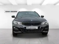Gebraucht BMW 330 Shadowline 343 PS (252 kW) 2022 Black sapphire metallic (schwarz) Kombi