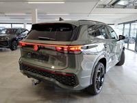 Neu VW Tayron Style 150 PS (110 kW) 2026 Cipressinogreenmetallic SUV