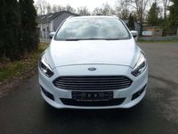Gebraucht Ford S-MAX Titanium 190 PS (139 kW) 2018 Frostweiß Van / Kleinbus
