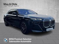 Gebraucht BMW 740 Sport Line 299 PS (219 kW) 2025 Schwarz Limousine