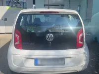 Gebraucht VW up! 68 PS (50 kW) 2016 Weiß Kleinwagen
