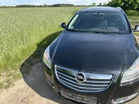 Gebraucht Opel Insignia 160 PS (117 kW) 2012 Schwarz Kombi