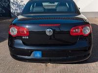 Second-hand VW Eos 140 CP (102 kW) 2009 Negru Cabrio
