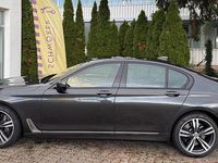 Gebraucht BMW 750 Shadowline 449 PS (330 kW) 2018 Grau Limousine