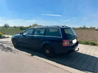 Gebraucht VW Passat 130 PS (95 kW) 2004 Blau Kombi
