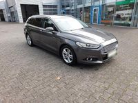 Gebraucht Ford Mondeo Titanium 203 PS (149 kW) 2015 Grau Kombi