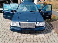 Brugt Mercedes E220 150 HK (110 kW) 1994 Blå Stationcar