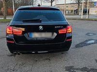 Usata BMW 520 184 CV (135 kW) 2013 Nero Station wagon