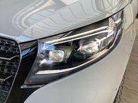 Gebraucht Mercedes V300 Style 237 PS (174 kW) 2025 Grau Van / Kleinbus