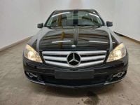 Gebraucht Mercedes C180 156 PS (114 kW) 2010 Obsidianschwarz (metallic) Limousine