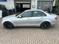 Gebraucht Mercedes C220 170 PS (125 kW) 2007 Silber Limousine