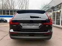 Gebraucht Volvo V60 Core 197 PS (144 kW) 2025 Schwarz Kombi