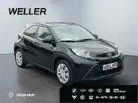Gebraucht Toyota Aygo 72 PS (52 kW) 2024 Night time black (schwarz) Kleinwagen