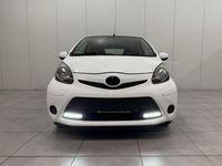Gebraucht Toyota Aygo Cool 68 PS (50 kW) 2013 Weiß Kleinwagen