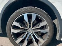 Gebraucht VW Tiguan Allspace 239 PS (175 kW) 2020 Weiß SUV