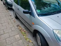 Gebraucht Ford Fiesta 60 PS (44 kW) 2004 Silber Kleinwagen