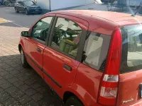 Używany Fiat Panda 54 KM (39 kW) 2005 Czerwony Hatchback