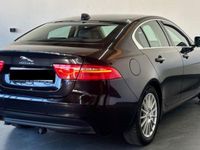 Gebraucht Jaguar XE Prestige 163 PS (119 kW) 2018 Schwarz Limousine