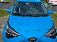 Używany Toyota Aygo 72 KM (52 kW) 2018 Niebieski Hatchback