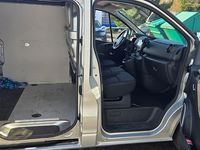 Gebraucht Opel Vivaro 146 PS (107 kW) 2019 Silber Van / Kleinbus