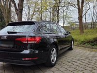 Second-hand Audi A4 Design 150 CP (110 kW) 2018 Negru Break