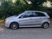Gebraucht Mercedes B150 95 PS (69 kW) 2005 Silber Van / Kleinbus