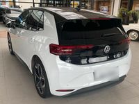 Gebraucht VW ID.3 Pro Performance 150 kW (204 PS) 2023 Weiß Kleinwagen