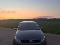 Gebraucht VW Polo 90 PS (66 kW) 2014 Grau Kleinwagen