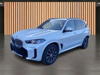 Gebraucht BMW X5 M Sport 298 PS (219 kW) 2024 Weiß SUV