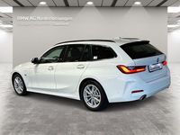 Gebraucht BMW 330e 184 PS (135 kW) 2023 Weiß Kombi