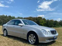 Gebraucht Mercedes E320 Avantgarde 224 PS (164 kW) 2002 Silber Limousine