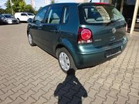 Usata VW Polo Comfortline 64 CV (47 kW) 2005 Verde Berlina