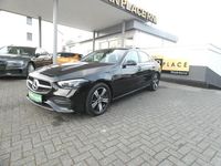 Gebraucht Mercedes C200 Avantgarde 204 PS (150 kW) 2022 Schwarz Limousine